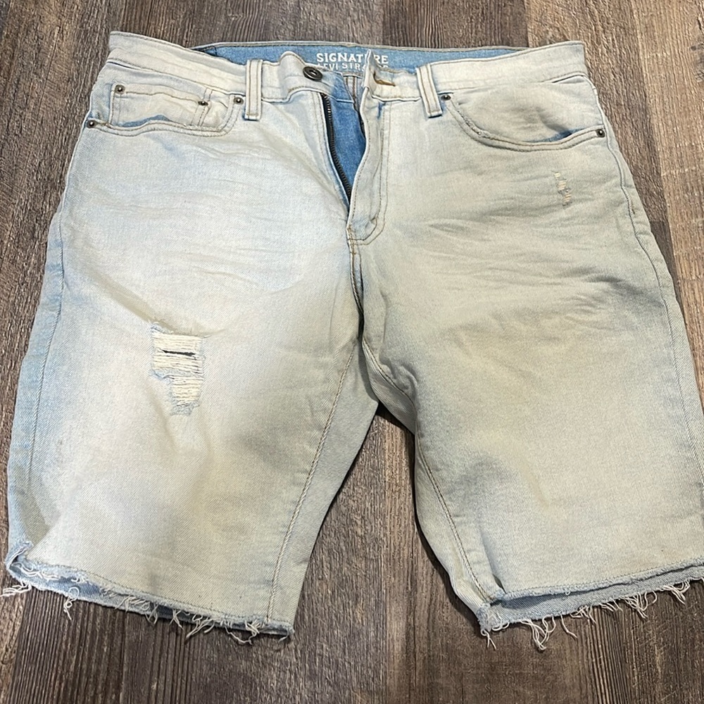 Signature Levi Strauss jeans shorts